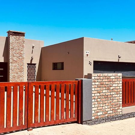 Otis Self Catering Daire Walvis Bay Dış mekan fotoğraf