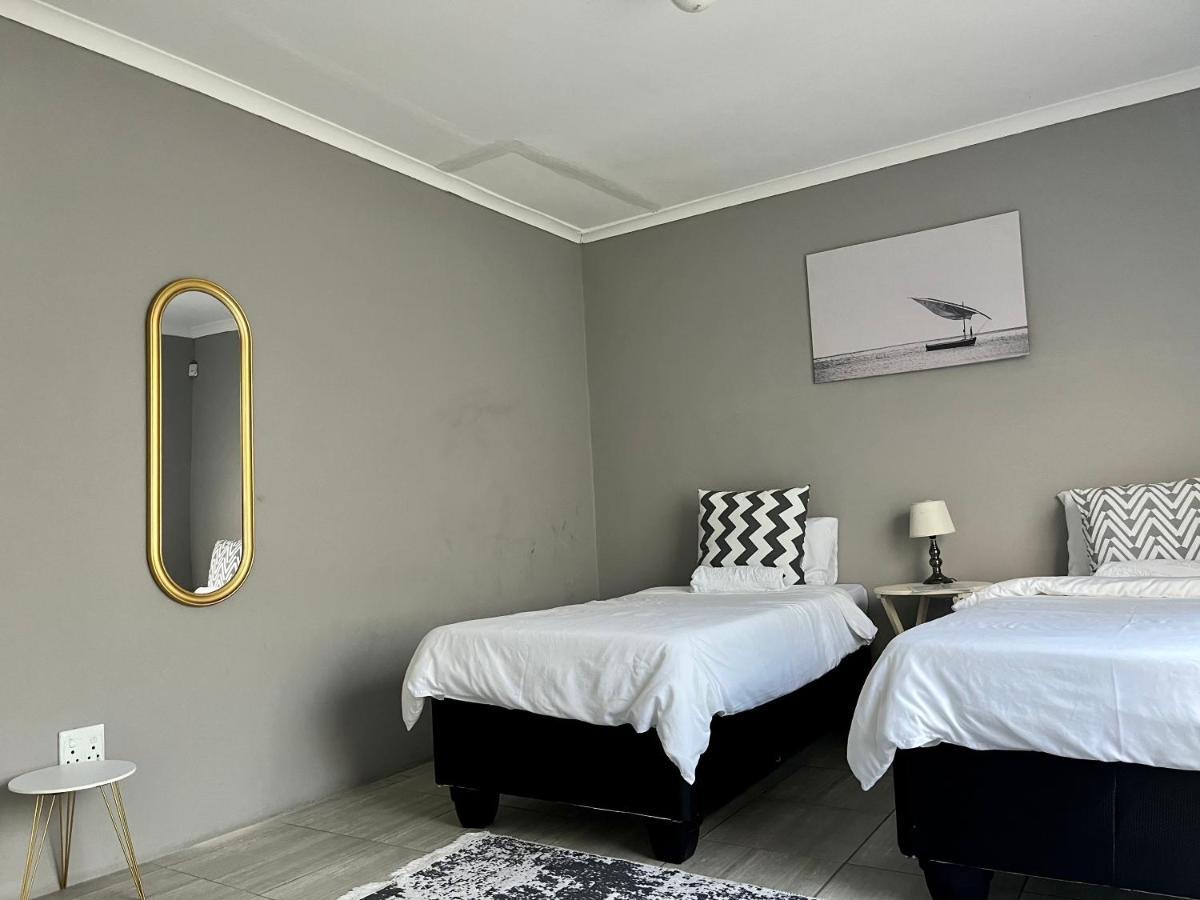 Otis Self Catering Daire Walvis Bay Dış mekan fotoğraf