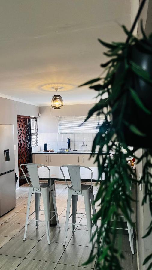 Otis Self Catering Daire Walvis Bay Dış mekan fotoğraf