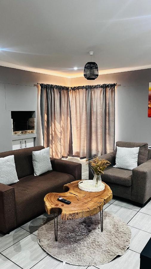 Otis Self Catering Daire Walvis Bay Dış mekan fotoğraf